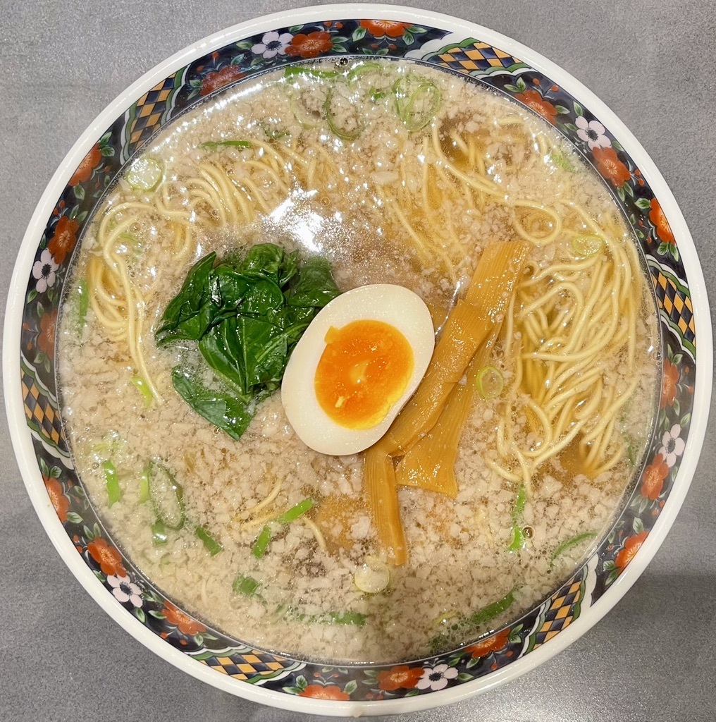 銀座のラーメンの深夜営業しているお店20選　4位:松富