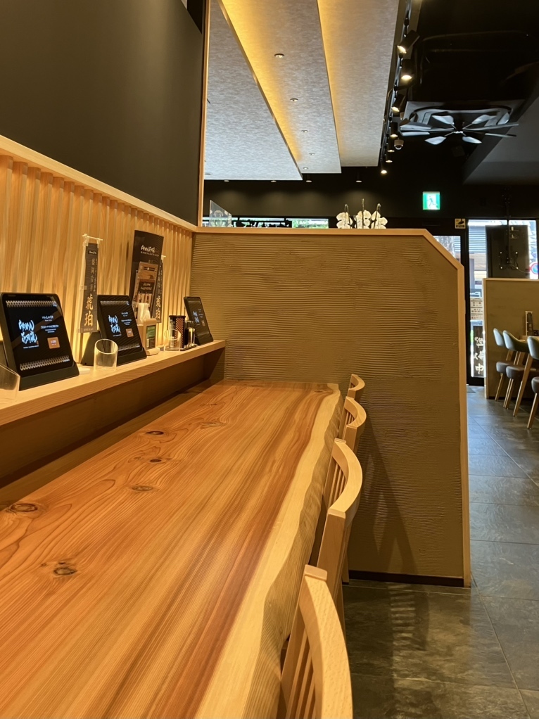 銀座のラーメンの深夜営業しているお店20選　6位:らあめん花月嵐Premium 銀座コリドー店