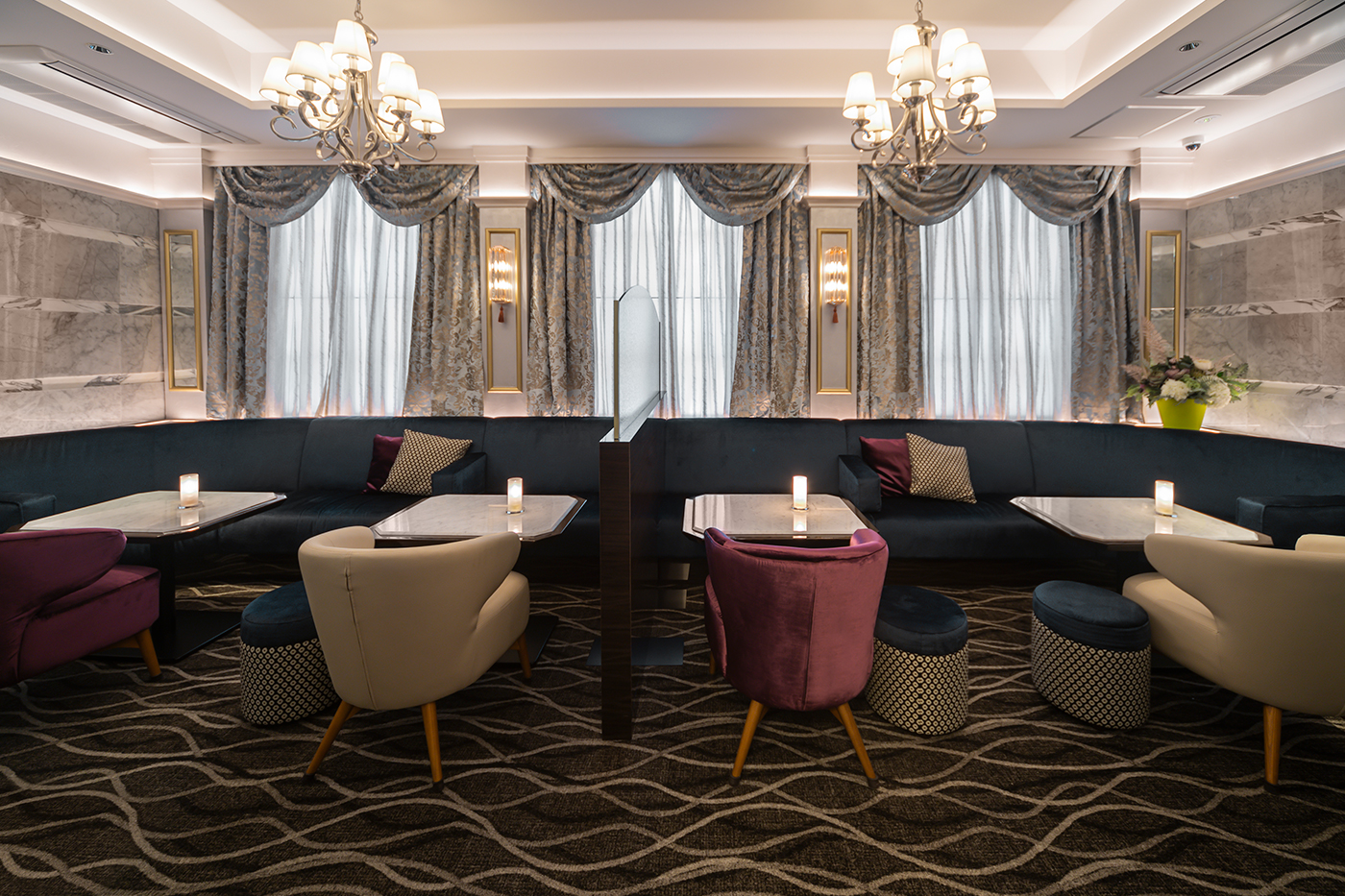 Lounge Lilyth 店内画像②