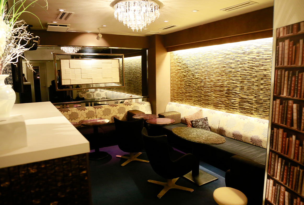 Campus Cafe BADD GIRLS 店内画像③
