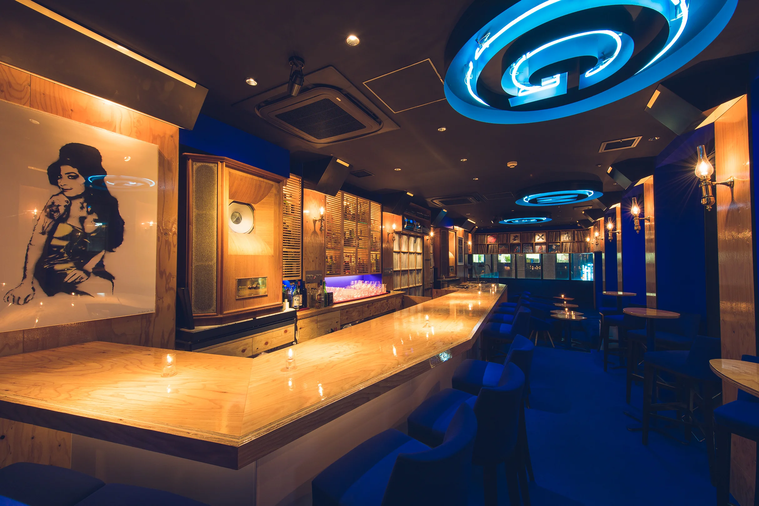 GINZA MUSIC BAR 店内画像①