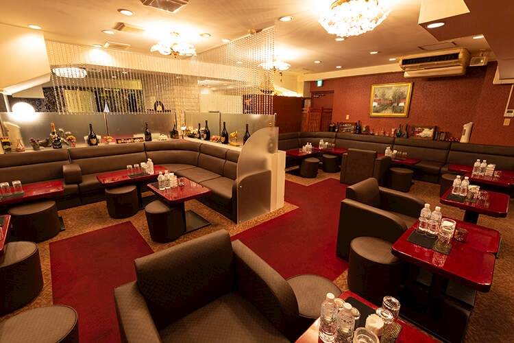 銀座キャバクラおすすめ40選　23位:CLUB S（クラブ エス）