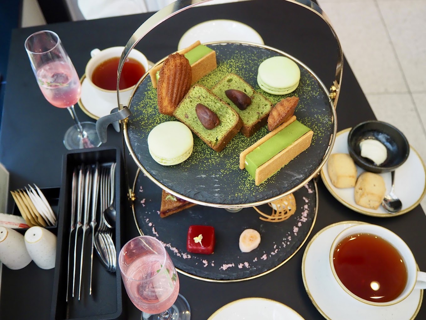 銀座 ランチ 第10位 Komyuniti