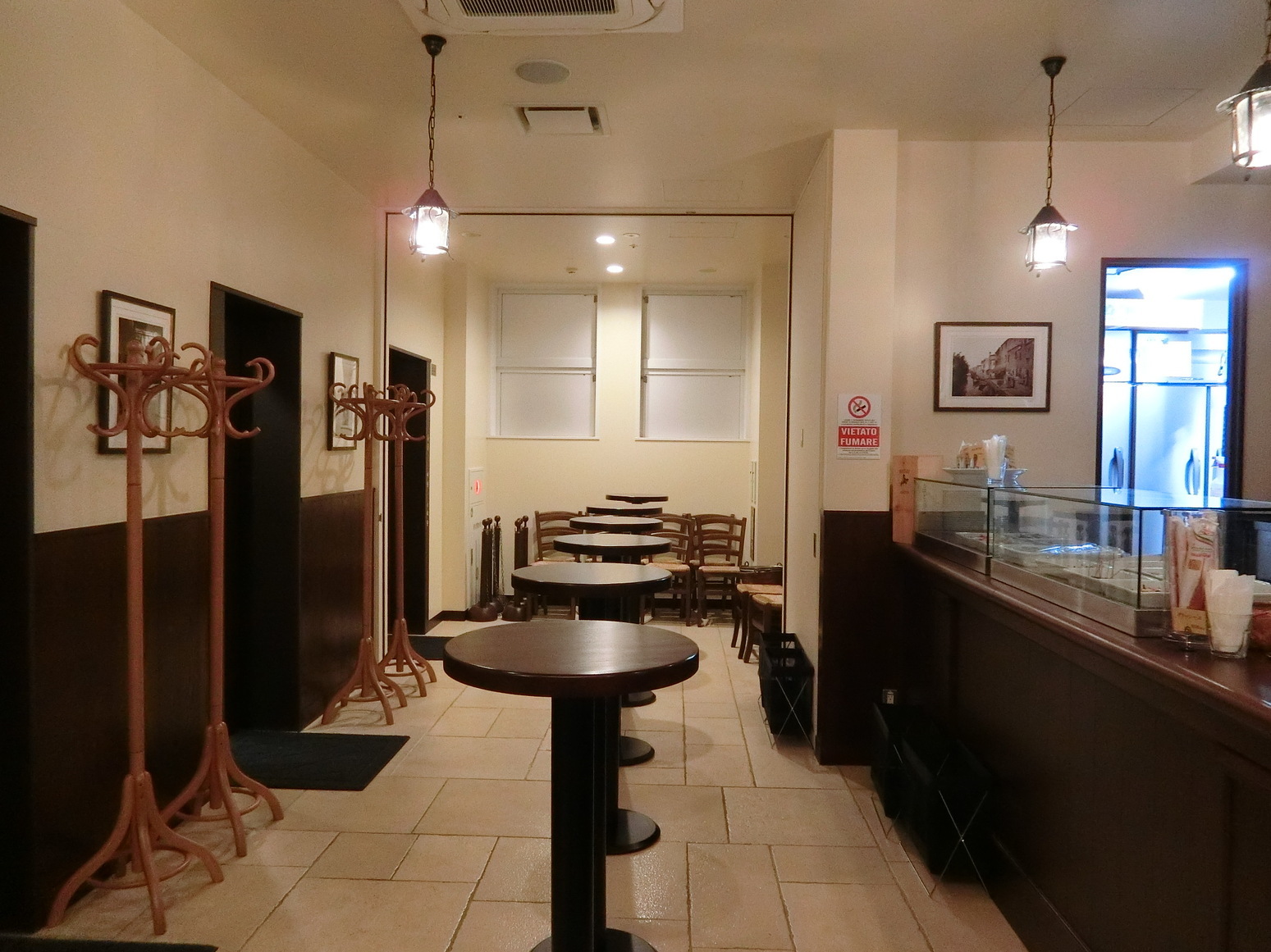お店の写真③