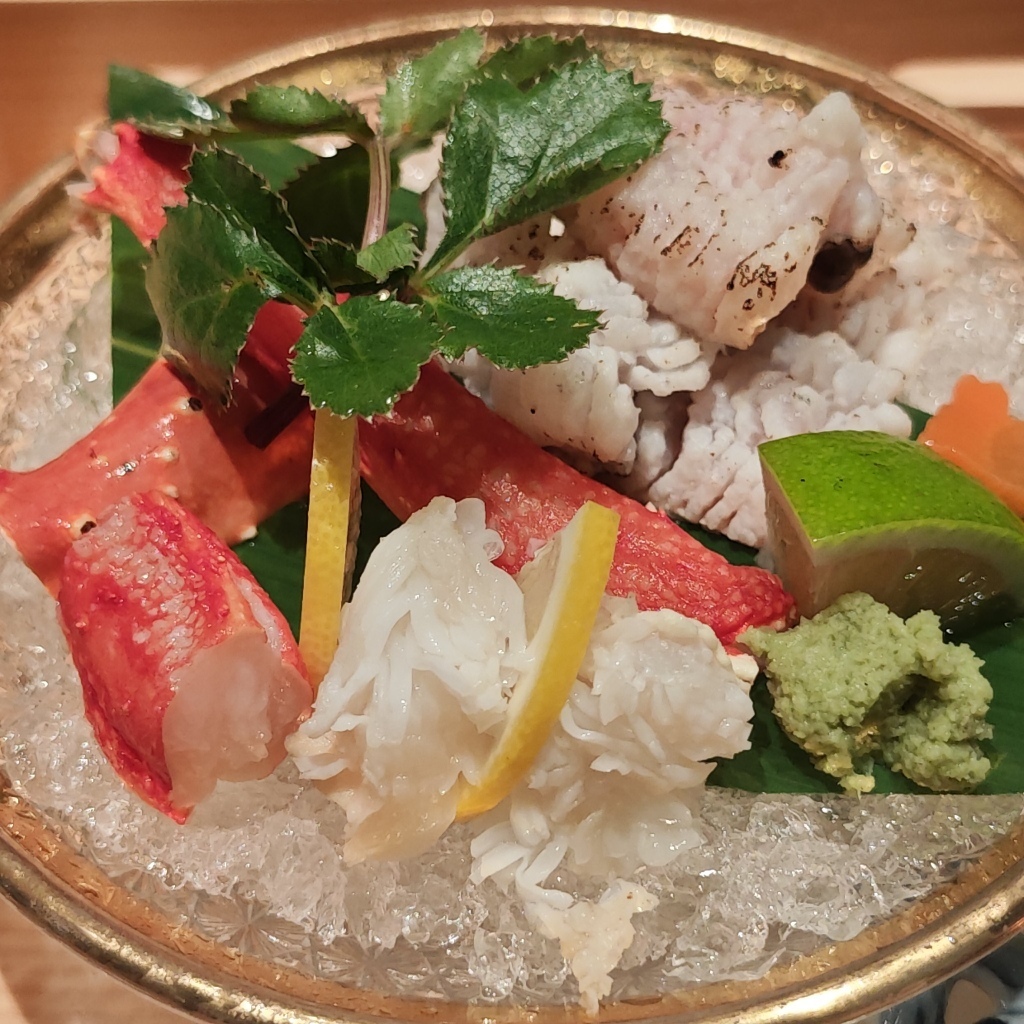 銀座の居酒屋の個室があるお店20選　4位:銀座 日本料理と蟹 とよだ