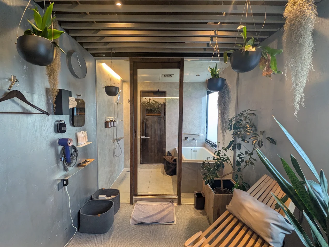 銀座周辺のサウナの個室のお店10選 8位:SAUNA&co