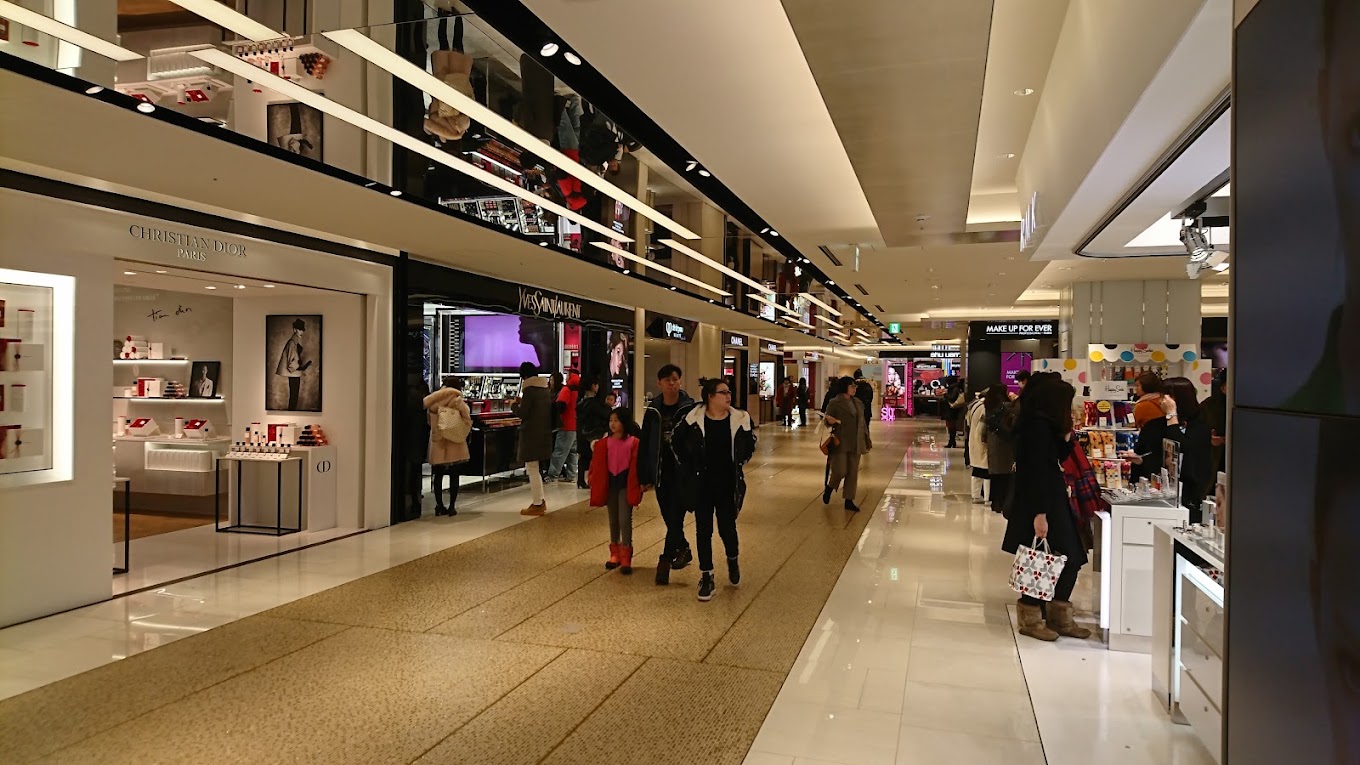 銀座 ショッピング 第5位 GINZA SIX