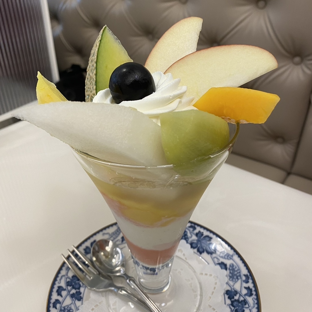 銀座 観光 第18位 銀座千疋屋 銀座本店フルーツパーラー