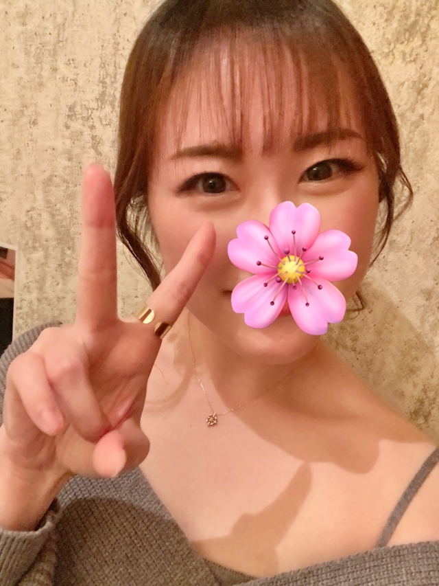 由莉