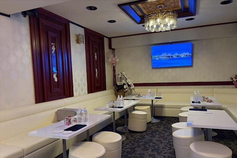 上野のラウンジのおすすめ20選　2位:y's Lounge 